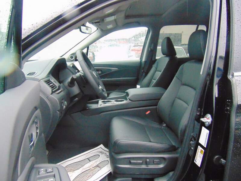  2026 Honda Ridgeline Image: 8