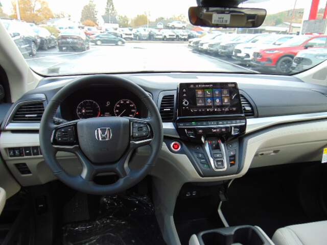  2026 Honda Odyssey Image: 10