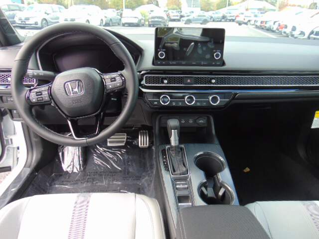  2026 Honda Civic Image: 10