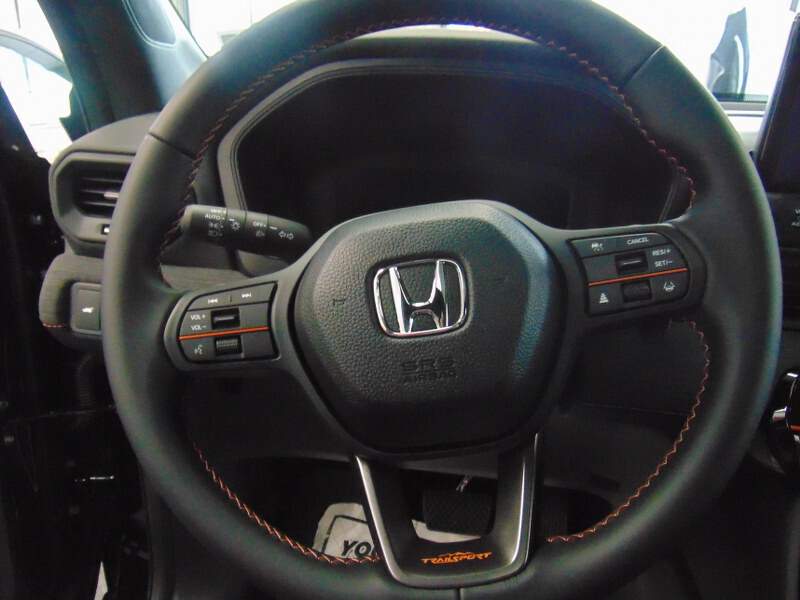  2026 Honda Passport Image: 11