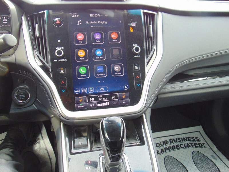  2022 Subaru Outback Image: 11