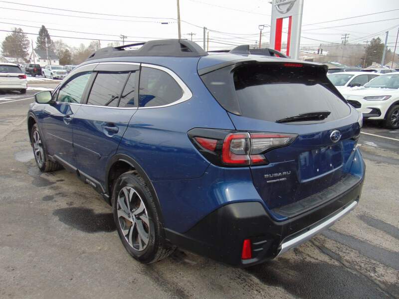  2022 Subaru Outback Image: 6