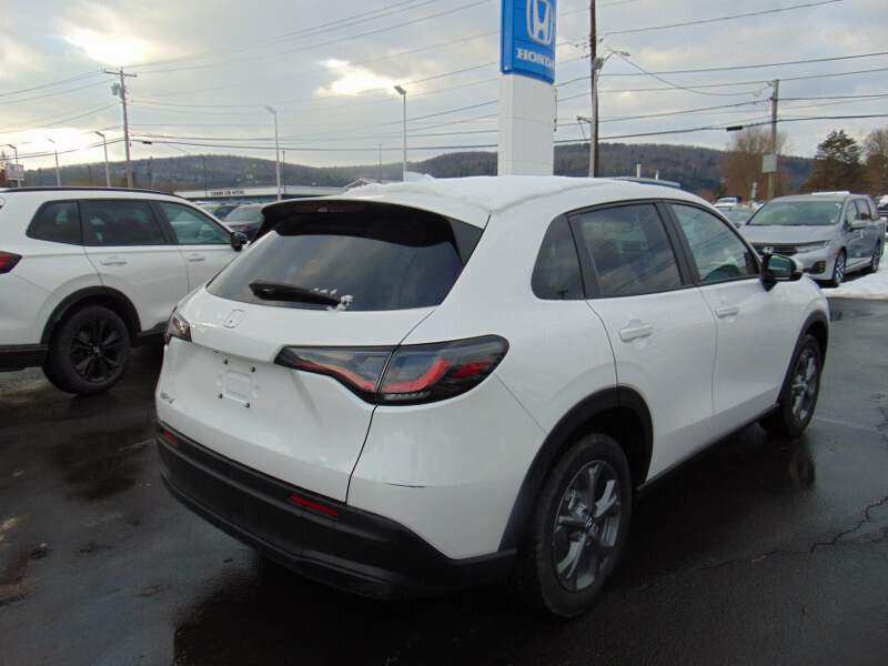  2026 Honda HR-V Image: 4