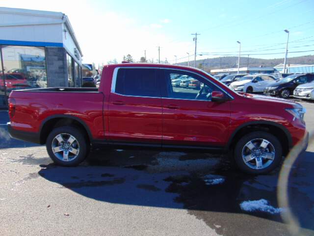  2026 Honda Ridgeline Image: 3