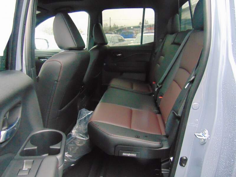  2026 Honda Ridgeline Image: 9