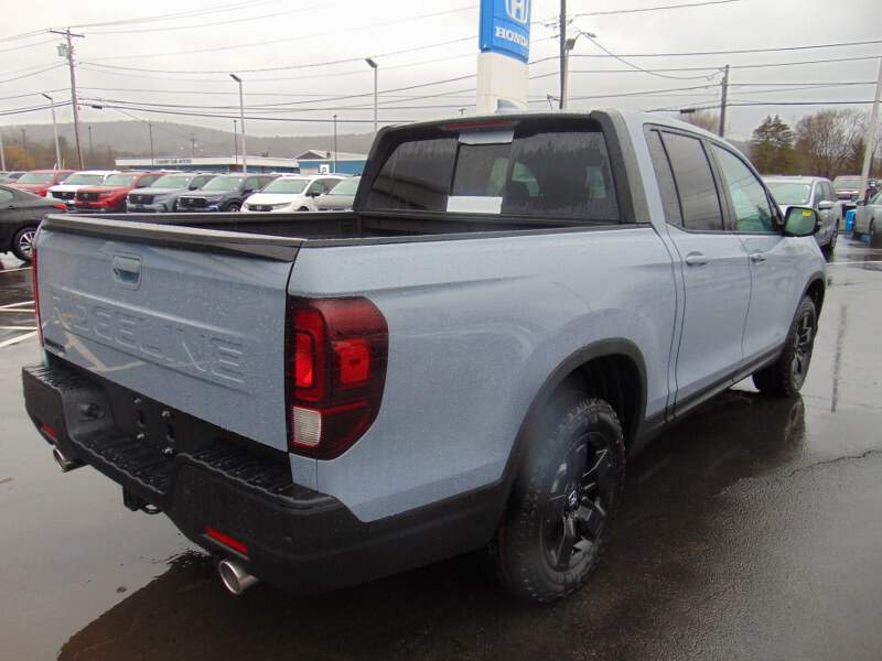  2026 Honda Ridgeline Image: 4