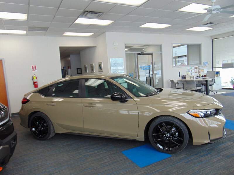  2026 Honda Civic Image: 3