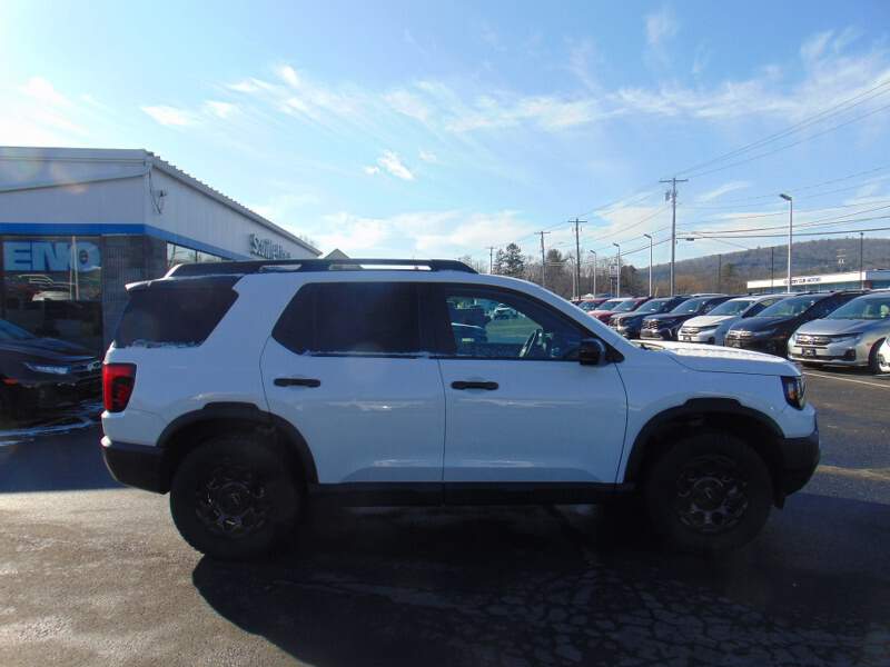  2026 Honda Passport Image: 3