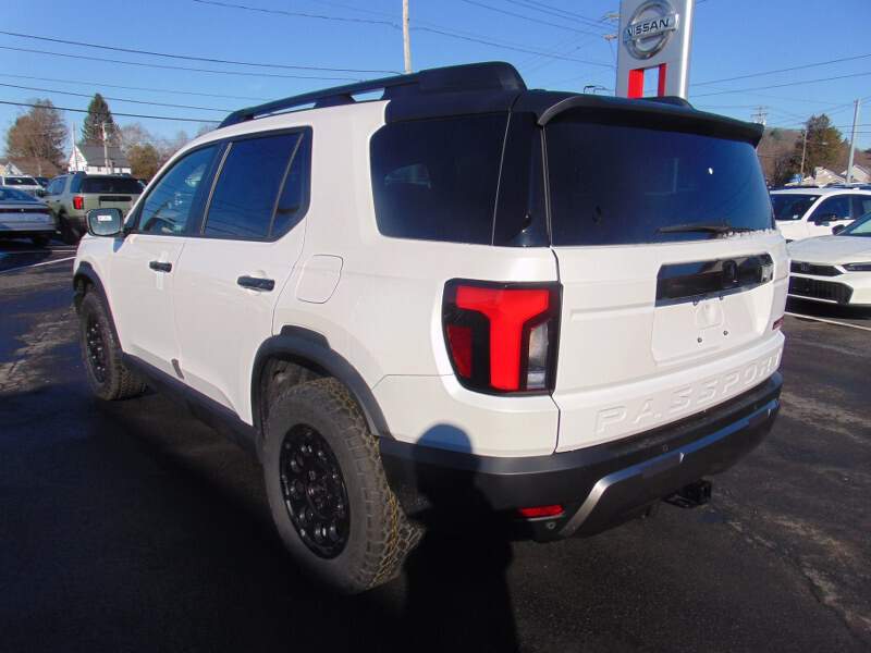  2026 Honda Passport Image: 6