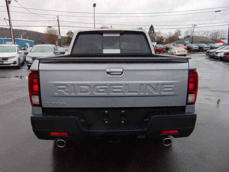  2026 Honda Ridgeline Image: 5