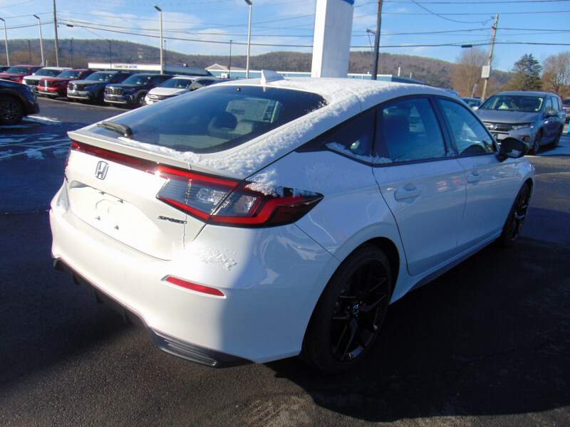  2026 Honda Civic Image: 4