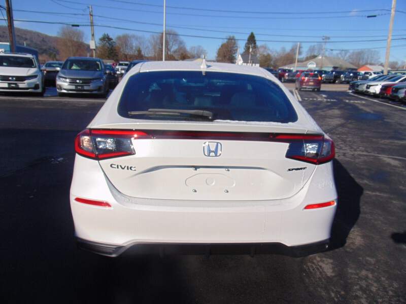  2026 Honda Civic Image: 5