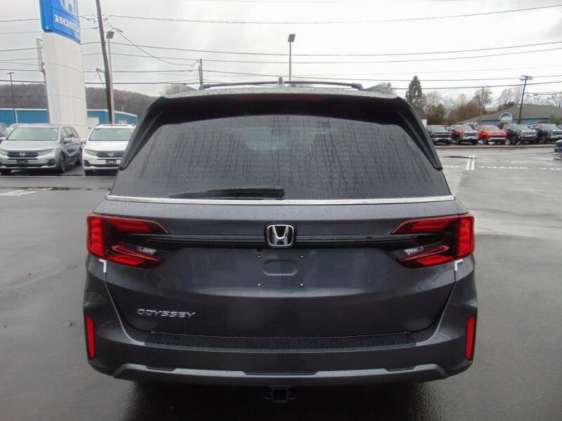  2026 Honda Odyssey Image: 5