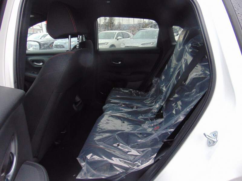  2026 Honda HR-V Image: 9