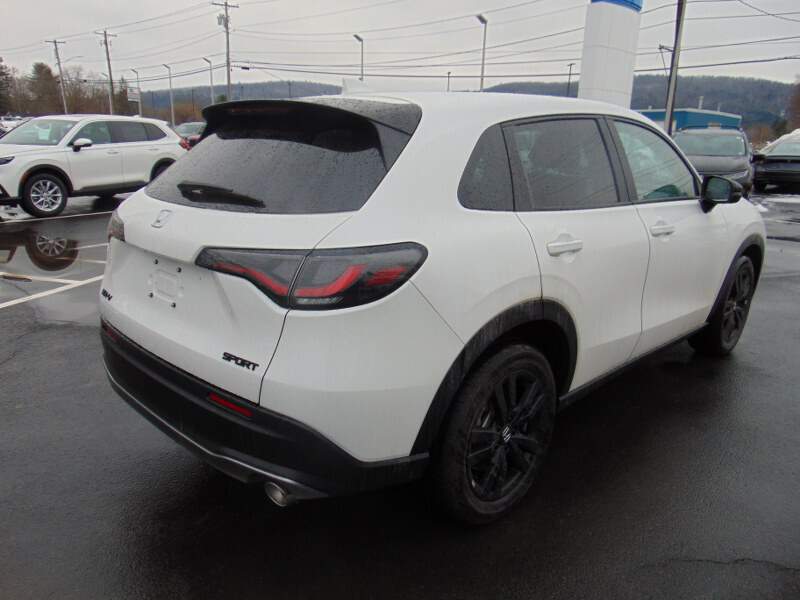  2026 Honda HR-V Image: 4