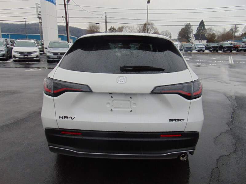  2026 Honda HR-V Image: 5