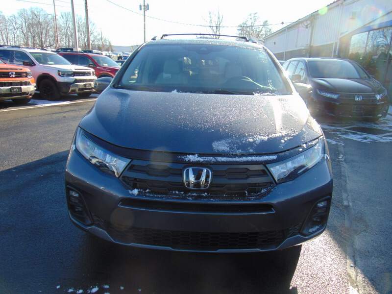  2026 Honda Odyssey Image: 1