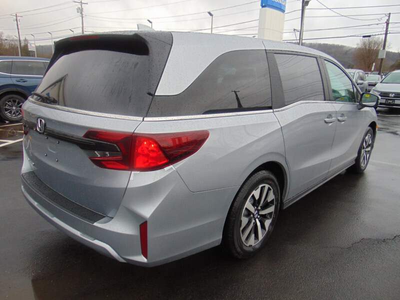  2026 Honda Odyssey Image: 4