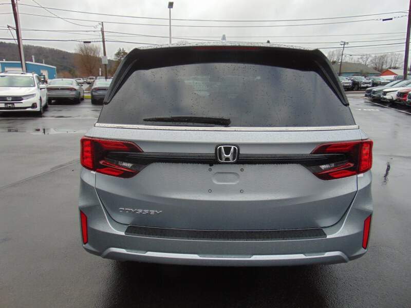  2026 Honda Odyssey Image: 5