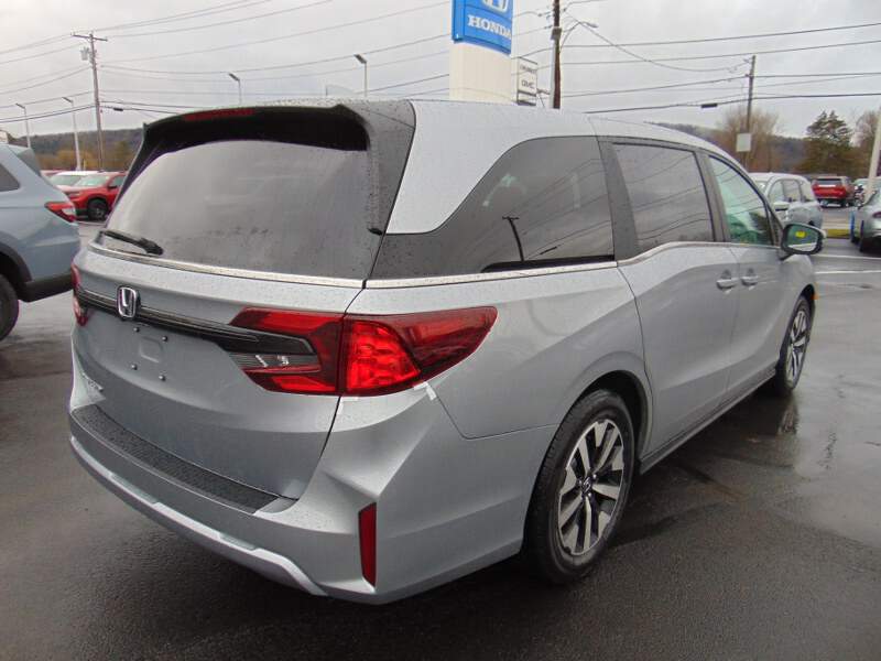  2026 Honda Odyssey Image: 4