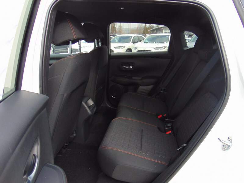  2026 Honda HR-V Image: 9