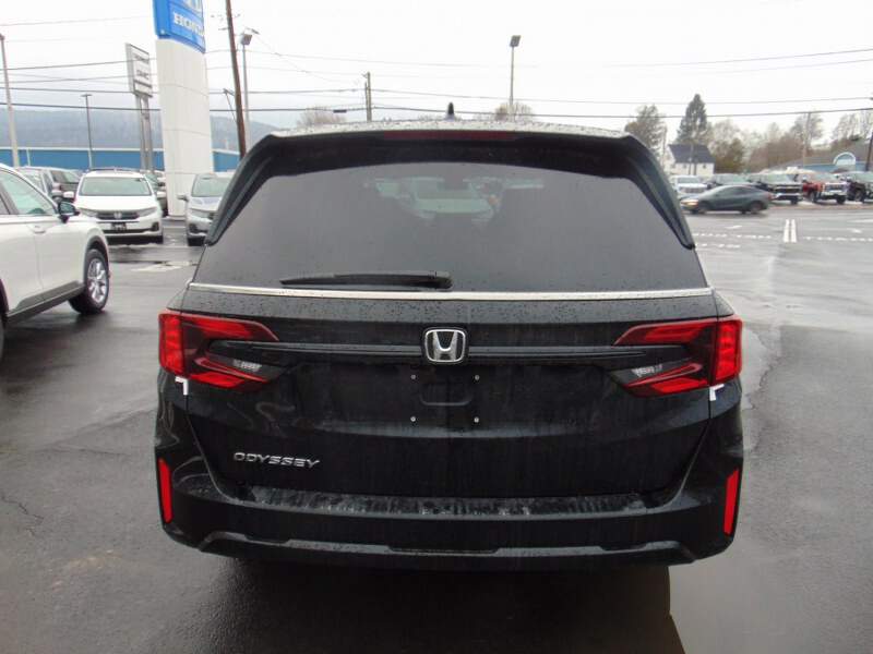  2026 Honda Odyssey Image: 5