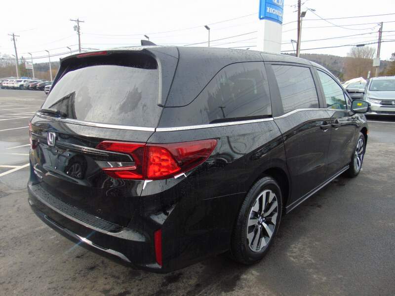  2026 Honda Odyssey Image: 4