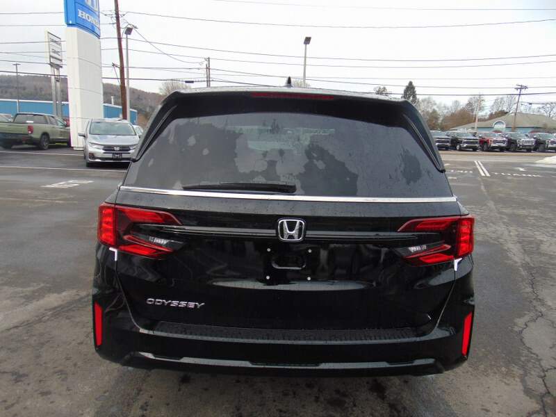 2026 Honda Odyssey Image: 5