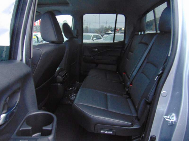  2026 Honda Ridgeline Image: 9