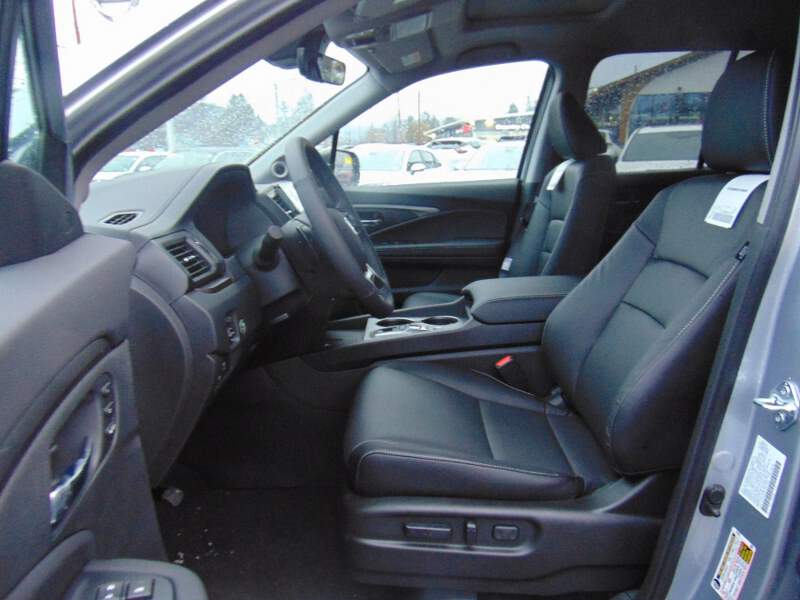  2026 Honda Ridgeline Image: 8