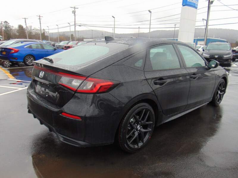  2026 Honda Civic Image: 4