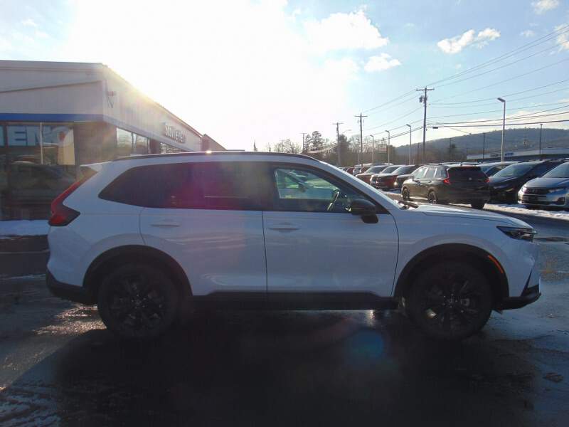  2026 Honda CR-V Image: 3