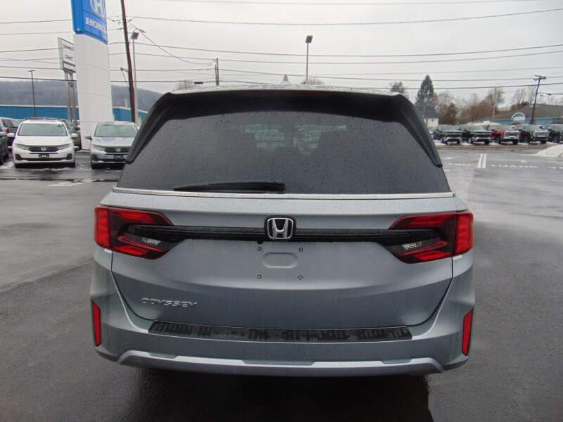  2026 Honda Odyssey Image: 5