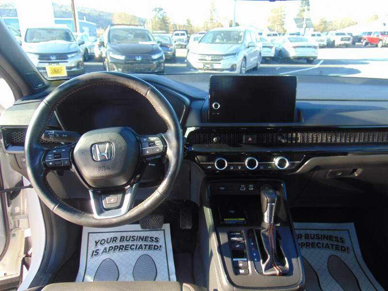  2023 Honda CR-V Image: 10