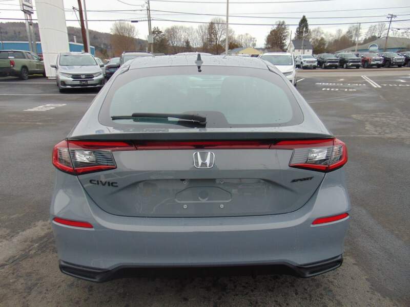  2026 Honda Civic Image: 5