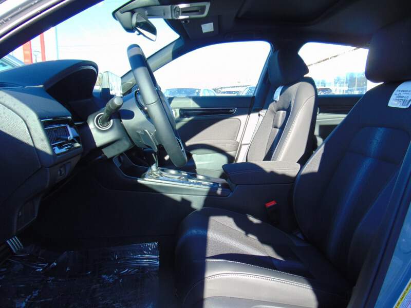  2026 Honda Civic Image: 8