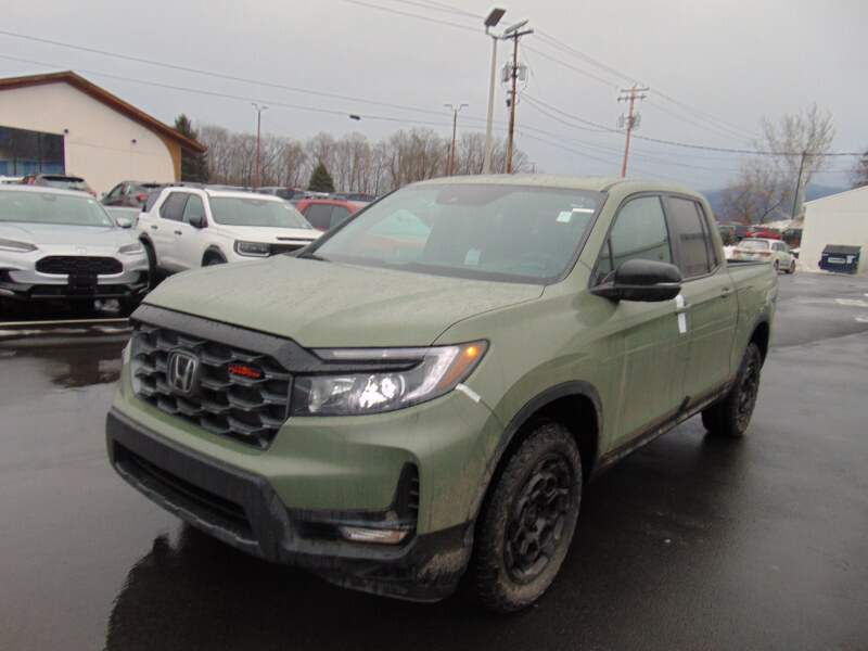  2026 Honda Ridgeline Image: 0