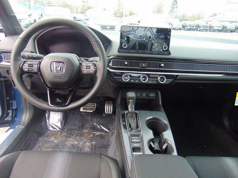  2026 Honda Civic Image: 10