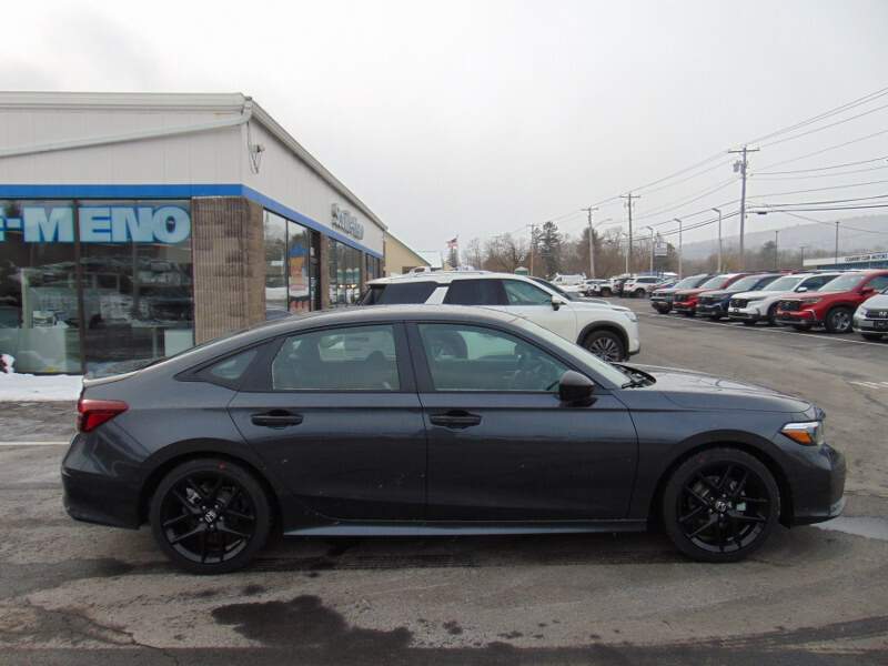  2026 Honda Civic Image: 3