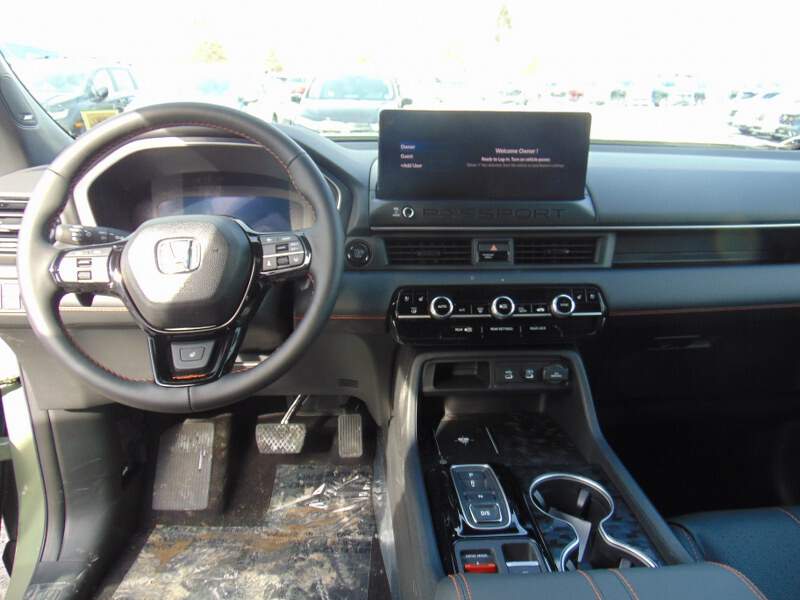  2026 Honda Passport Image: 10