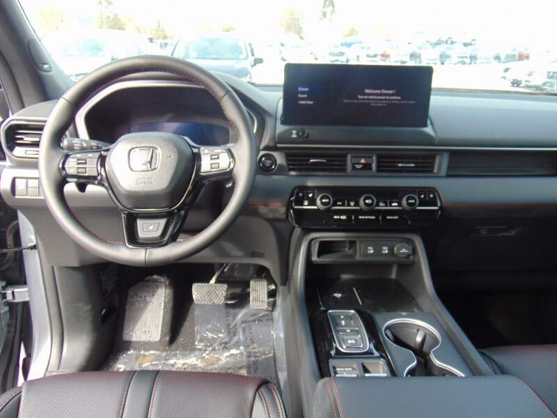  2026 Honda Pilot Image: 10