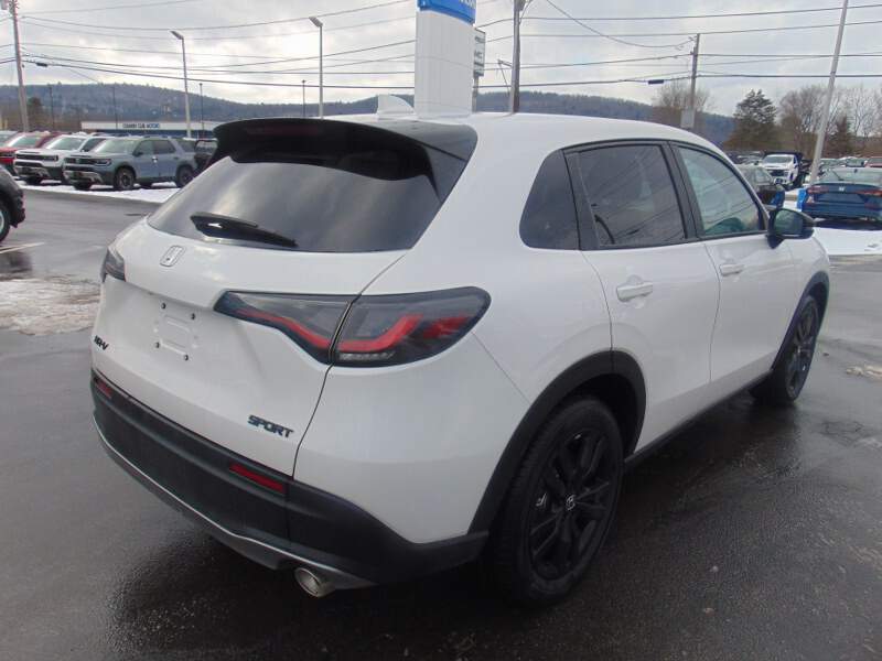  2026 Honda HR-V Image: 4