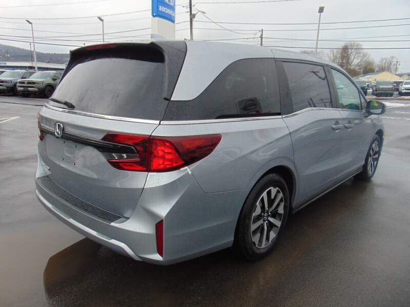  2026 Honda Odyssey Image: 4