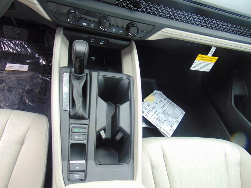  2026 Honda Accord Image: 11