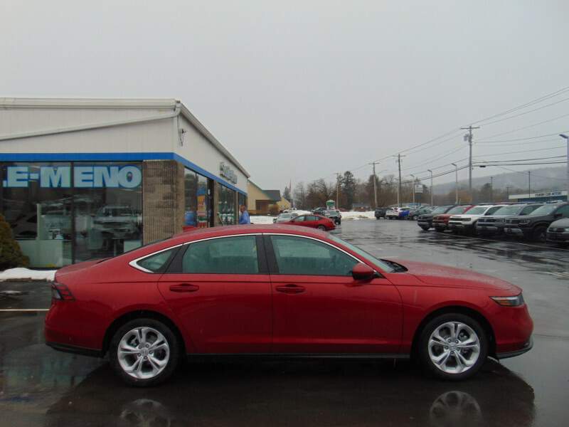  2026 Honda Accord Image: 3