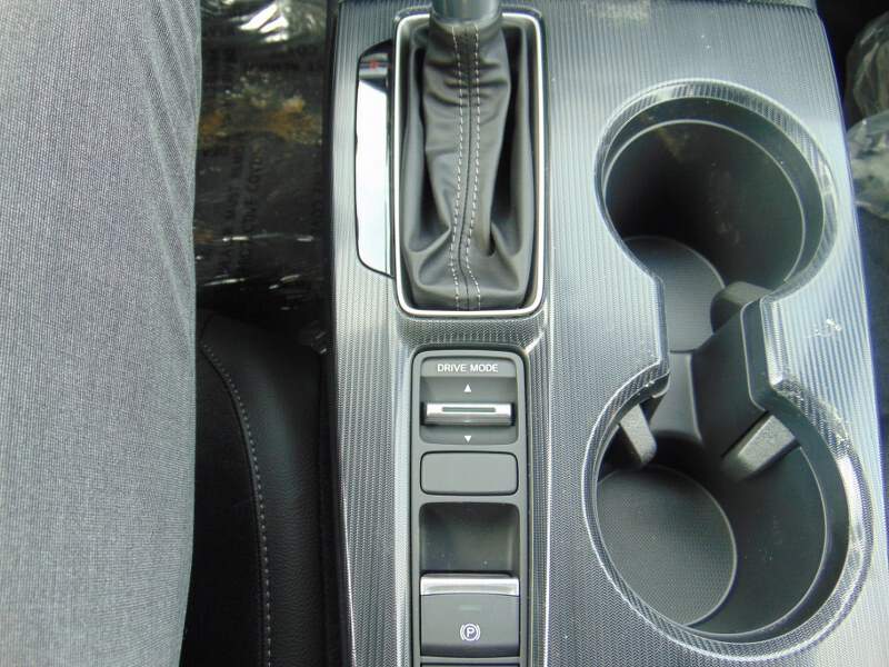  2026 Honda Civic Image: 12