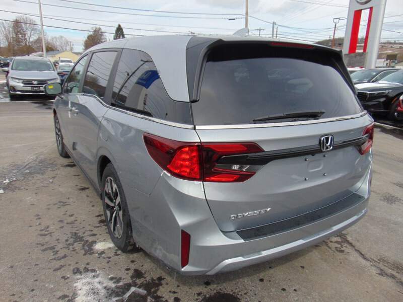  2026 Honda Odyssey Image: 6