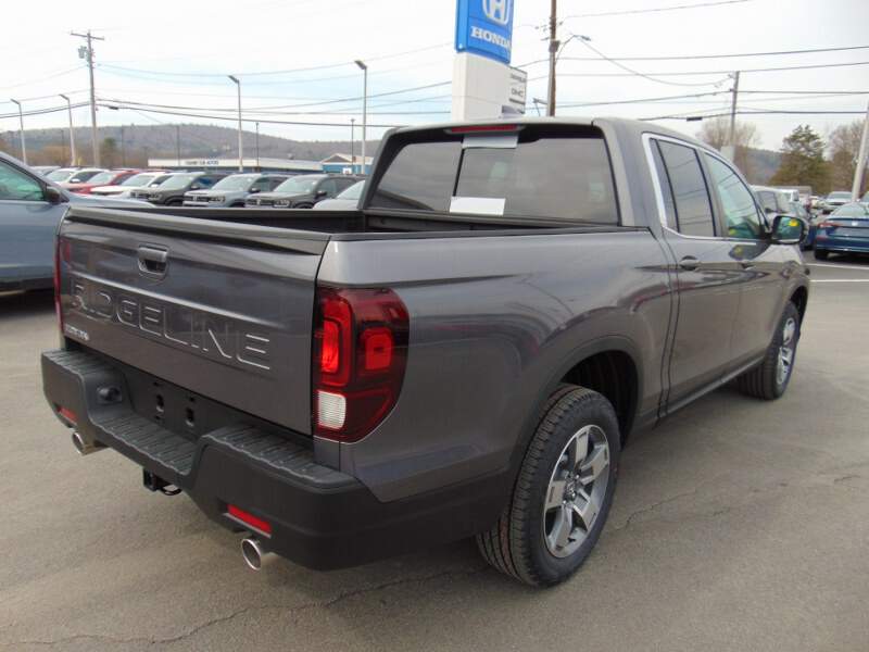  2026 Honda Ridgeline Image: 4