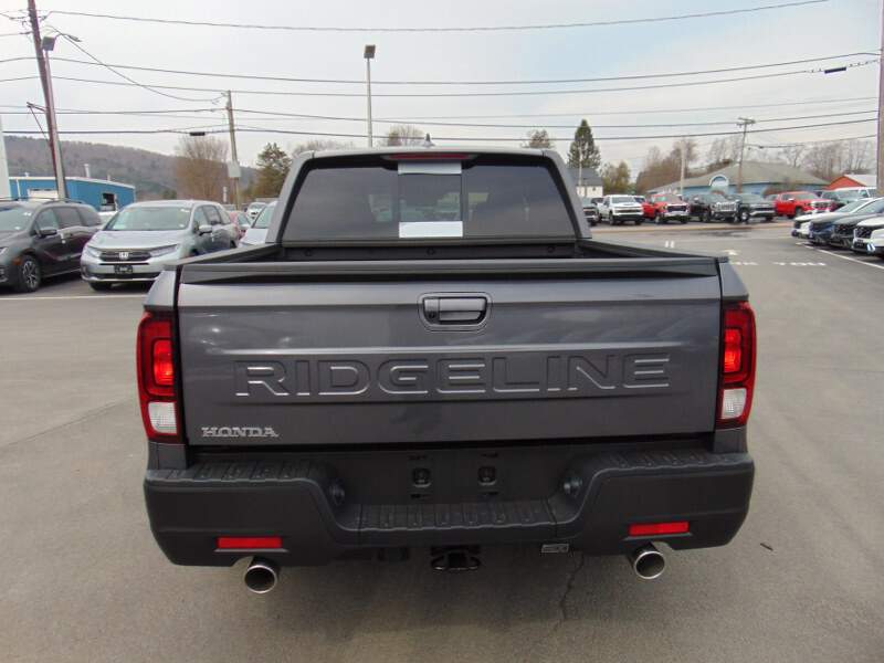  2026 Honda Ridgeline Image: 5