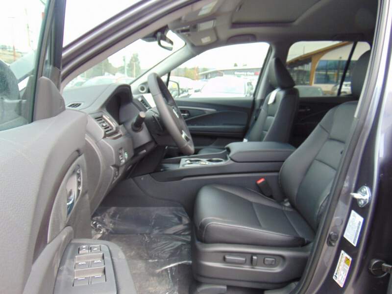  2026 Honda Ridgeline Image: 8